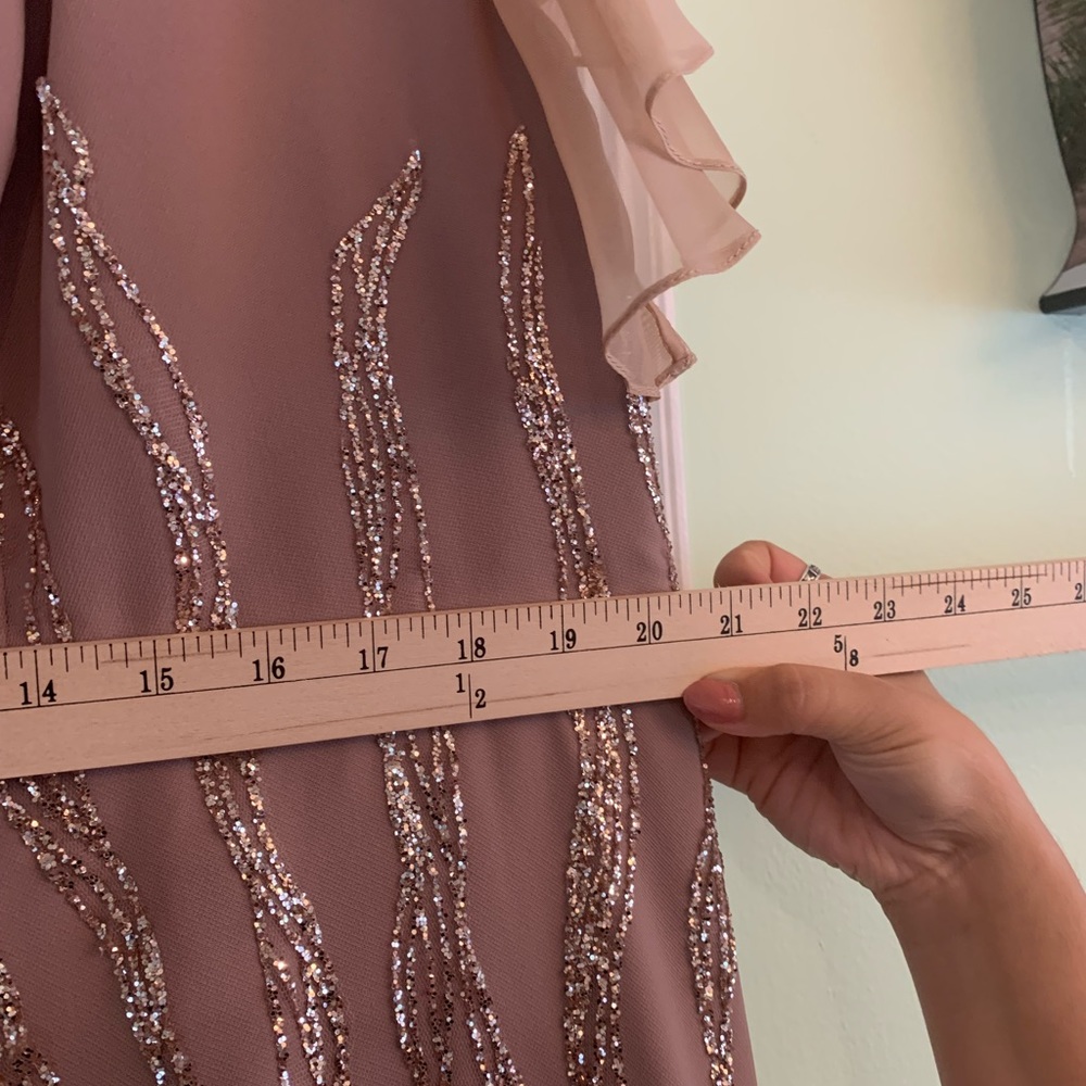 Evening gown - Picture 3 of 12